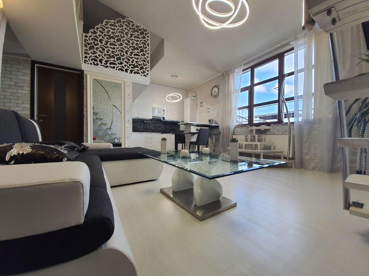 Apartment Penthouse Chişinău Esterno foto